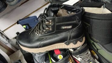 Кроссовки и спортивная обувь: Мужская обувь (несколько моделей) 1) Кроссовки серо‑чёрные Waterproof — 2