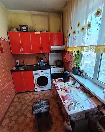 Продажа квартир: 1 комната, 35 м², 105 серия, 2 этаж, Старый ремонт — 1