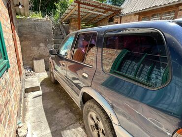 киа 1996: Kia Sportage: 1996 г., 2 л, Механика, Бензин, Универсал