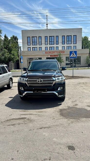 Hyundai: Toyota Land Cruiser: 2017 г., 4.5 л, Автомат, Дизель, Внедорожник