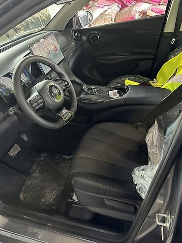 BYD: BYD E2: 2025 г., 10 л, Автомат, Гибрид, Кроссовер — 5