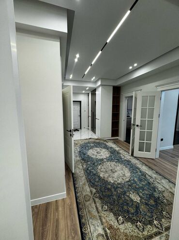 Продажа квартир: 3 комнаты, 126 м², Элитка, 3 этаж, Дизайнерский ремонт — 2