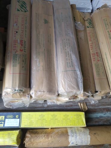 Другие строительные материалы: Продаю ЭЛЕКТРОДЫ мр-3, уони 3,4мм. Россия,Китай ШЛАНГ кислородный — 5