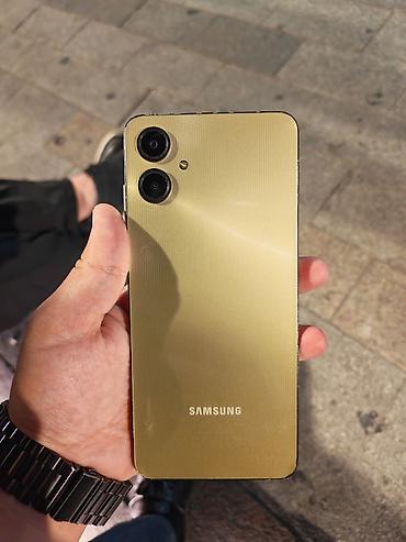 bakcell telefon kredit: Samsung Galaxy A06, 64 GB, rəng - Qızılı — 3
