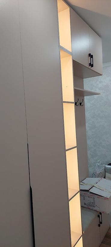 Угловые диваны: Угловой диван, C подушками, Трехместный — 11