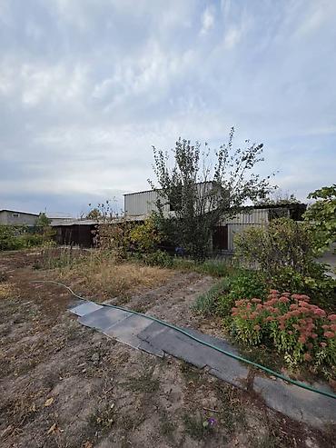 Продажа коттеджей и домов: 4 комнаты, 80 м², 10 соток, Кара-Балта — 11