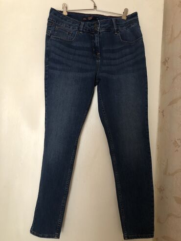 женские джинсы левайс: Прямые