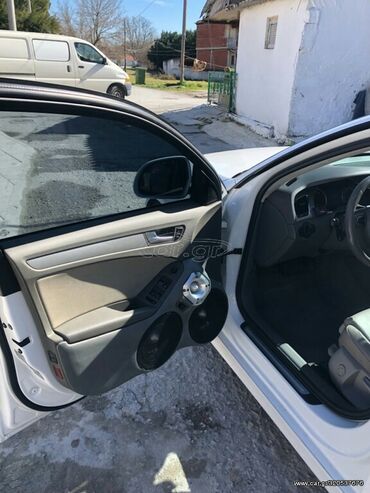 Audi: Audi A4: 2 l. | 2010 έ. Sedan — 8