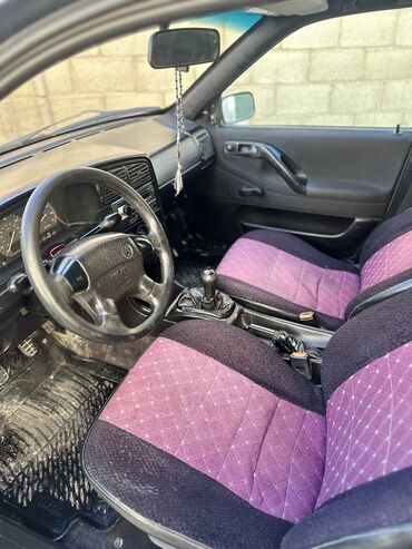 Volkswagen: Volkswagen Passat: 1996 г., 1.8 л, Механика, Бензин, Универсал — 9