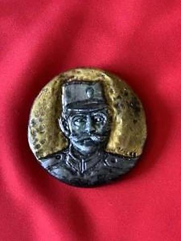 Značke, ordenje i medalje: GIPSANI MAGNET ZA FRIŽIDER VOJA TANKOSIĆ RUČNI RAD | Magnet za — 12