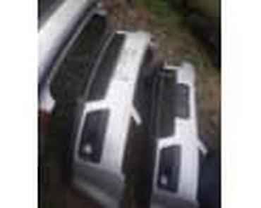 Branici: DVODELNI PREDNJI BRANIK ZA FORD C-MAX, FIESTA, FOCUS . OD 2002. DO — 25