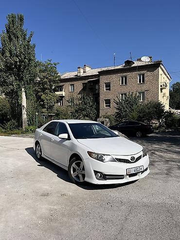 монитор на камри: Toyota Camry: 2012 г., 2.5 л, Автомат, Бензин, Седан — 1