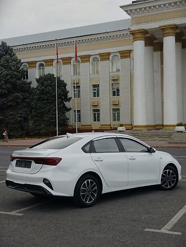 төө куш: Kia K3: 2021 г., 1.6 л, Вариатор, Бензин, Седан — 5