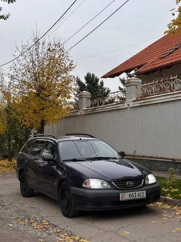 Toyota: Toyota Avensis: 2001 г., 2 л, Механика, Дизель, Универсал