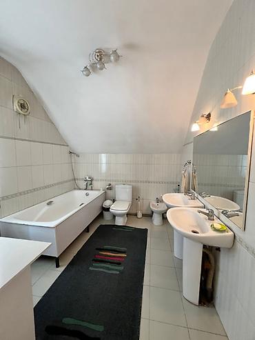 Продажа коттеджей и домов: 5 и более комнат, 251 м², 18 соток, Бишкек, Пригородное с. Агентство недвижимости — 29