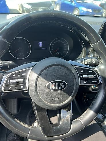 Kia: Kia Seltos: 2020 г., 1.6 л, Робот, Дизель, Кроссовер — 13