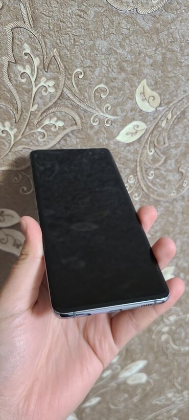 телефон бугу: Samsung Galaxy S10 5G, Б/у, 256 ГБ, цвет - Серый, 1 SIM