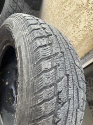 шины внедорожник: Продаю 8000 сом