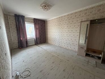 однокомнатная квартира цум: 1 бөлмө, 33 кв. м, 105-серия, 7 кабат