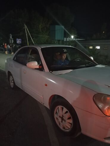 деу нубира: Daewoo Nubira: 2001 г., 1.5 л, Автомат, Бензин, Седан