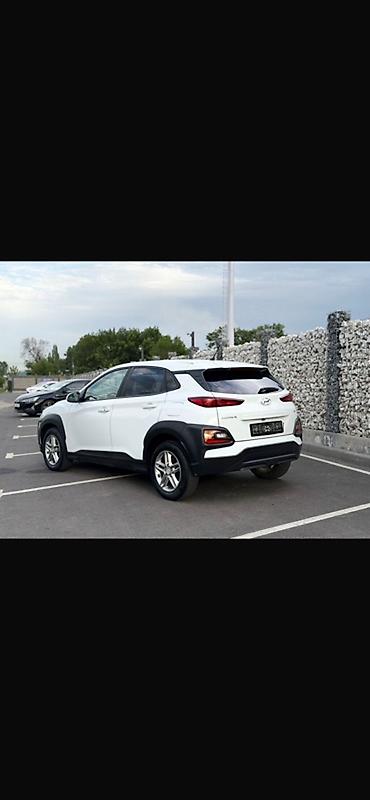 range rover 2011: Hyundai Kona: 2018 г., 1.6 л, Робот, Бензин, Кроссовер — 1