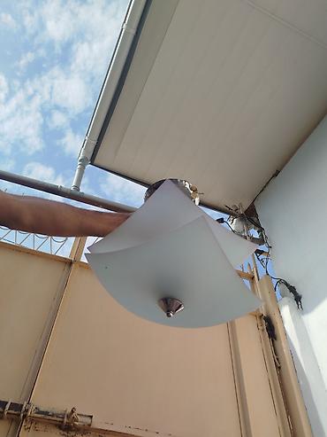 şüşə qapılar: Çılçıraq, 2 lampa, Şüşə — 2