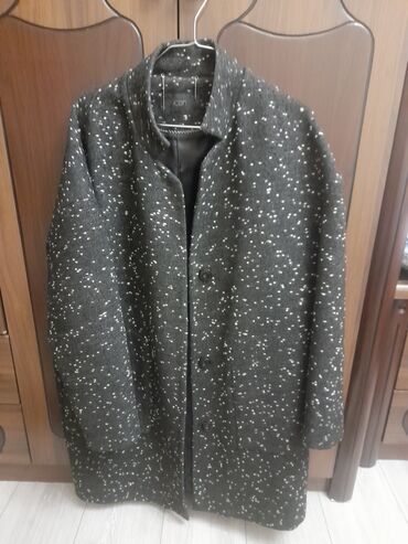 пальто женское: Пальто XL (EU 42), цвет - Серый