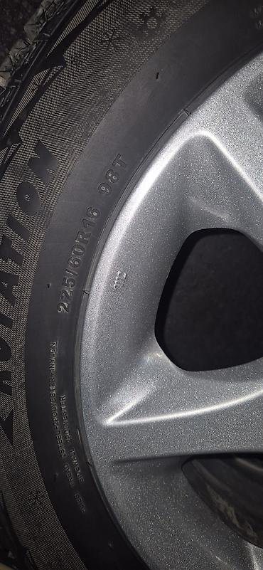 r16 audi: Комплект из 4 колес в сборе: легкосплавные диски + зимние шины. - — 4
