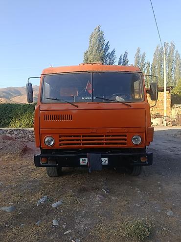 Самосвал КАМАЗ, оранжевый, колесная формула 6×4. Основные at lalafo.kg Самосвал КАМАЗ, оранжевый, колесная формула 6×4. Основные