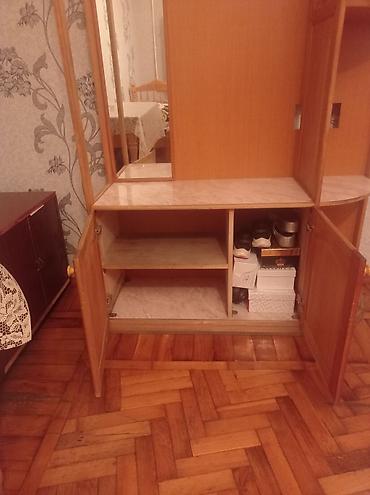 Dəhliz dolabları: Dəhliz üçün funksional paltar askıları və şkaf dəsti temiz taxtadan ve — 2