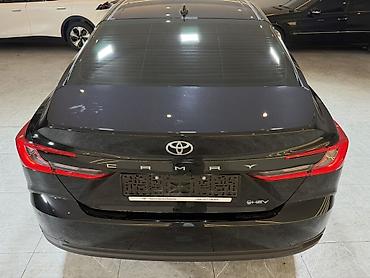 Toyota: Toyota Camry: 2025 г., 2.5 л, Вариатор, Гибрид, Седан — 5