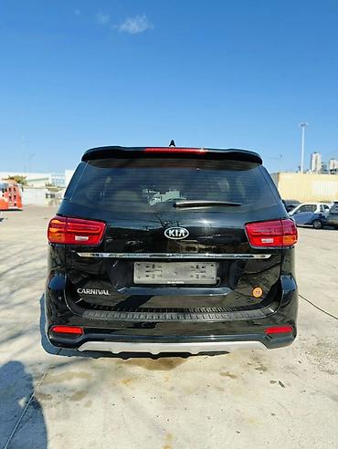 Kia: Kia Carnival: 2019 г., 2.2 л, Автомат, Дизель, Минивэн — 4