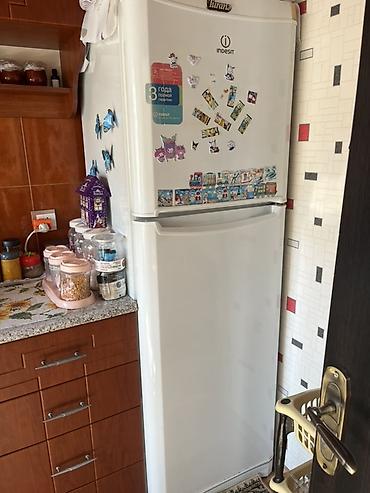 daewoo soyuducu: Indesit soyuducu - Brend/model: Indesit (iki qapılı, üst kamera – — 1