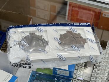 доски delta by axent с дополнительными планками: Двойная рамка Vision для электроустановочных изделий - Бренд: Vision