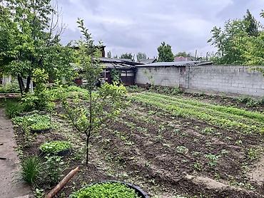Продажа коттеджей и домов: 📢 ҮЙ САТЫЛАТ! 📍 Жер аянты: 8 соток ✅ Үй жаңы бүткөн, заманбап ремонту — 3