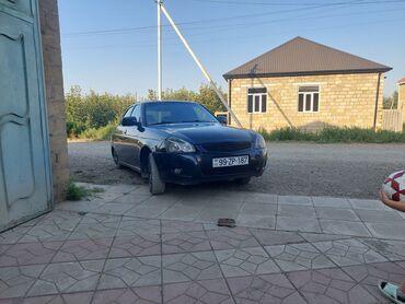 VAZ (LADA): LADA Priora sedan – qara rəng, 4 qapı, ön ötürücülü.ili 2008 ci il — 5