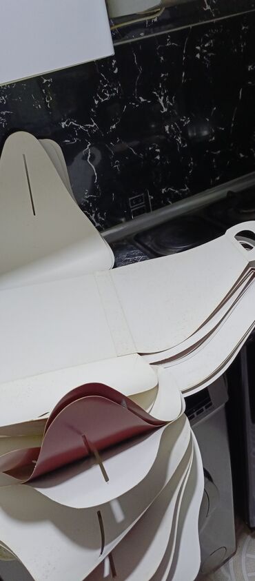 Tortlar: Tort qutuları. Şirniyyatlar. Tortlar. 1-ədədi 1azn 10 ədəd — 7