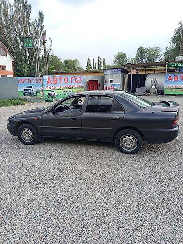 m5 e60: Mitsubishi Galant: 1995 г., 2 л, Механика, Бензин, Седан — 5