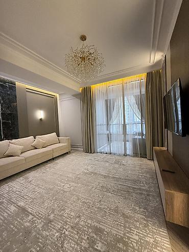 golden hous: 3 комнаты, 80 м², 5 этаж — 4