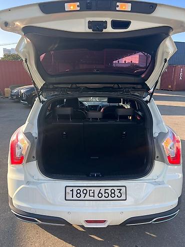 Транспорт: Ssangyong Tivoli: 2018 г., 1.6 л, Автомат, Бензин, Кроссовер — 3