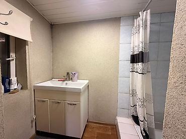 Продажа коттеджей и домов: Продается дом в Нижней Аларче (район старого Толчка) 72м2 на участке — 8
