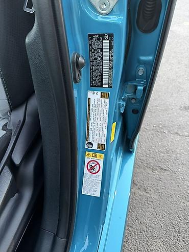 оптика: Toyota Prius: 2019 г., 1.8 л, Автомат, Гибрид, Хэтчбэк — 9