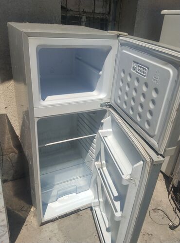 скупка холодилник: Муздаткыч Avest, Эки камералуу