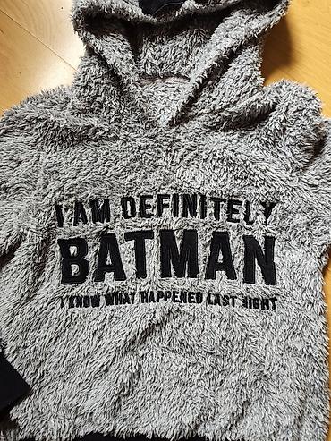 creatory jeans: Plišana BATMAN dukserica s kapuljačom velicine M - Materijal: mekana — 3