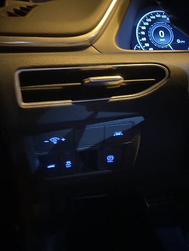 Hyundai: Hyundai Sonata – sedan - Kuzov: aerodinamik, geniş ön barmaqlıq, LED — 16