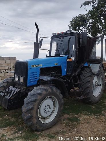 daewoo gentra bufer: Traktor Belarus (MTZ) 1221, 2011 il, 140 at gücü, motor 2.4 l, İşlənmiş — 2