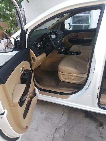 gra: Kia Carnival: 2020 г., 2.2 л, Автомат, Дизель, Минивэн — 4