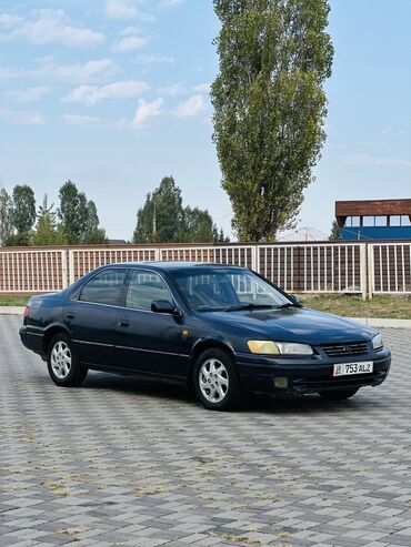 минивэн тойота 7 мест левый руль цена: Toyota Camry: 1997 г., 2.2 л, Автомат, Бензин, Седан