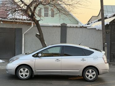 Toyota: Toyota Prius: 2005 г., 1.5 л, Автомат, Гибрид — 4