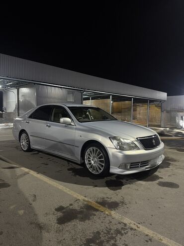 Toyota: Toyota Crown: 2004 г., 3 л, Автомат, Бензин, Седан